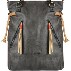 Sherpani Tempest Tote